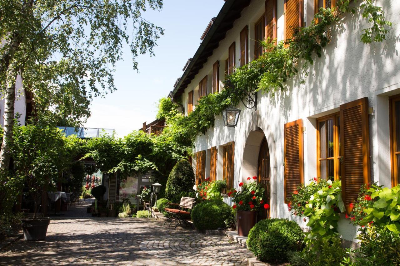 Hotel Und Gutsgaststaette Rappenhof Weinsberg Esterno foto